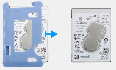Rimozione della linguetta di gomma dell'HDDRimozione della scheda SSD