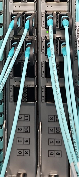 photo prise sur DCX6-8B avec le port ICL 2 allumé (port 8-11)