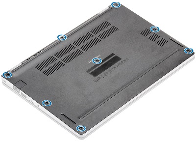 Wykręcanie śrub dolnej pokrywy