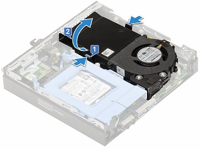 マザーボードからのファン ブラケットの持ち上げ