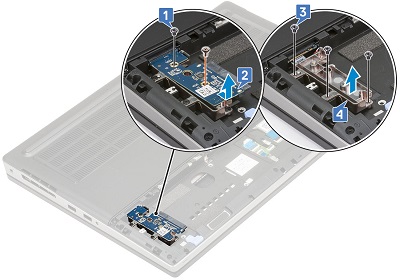 コンピューターからのインターポーザー カードの取り外し