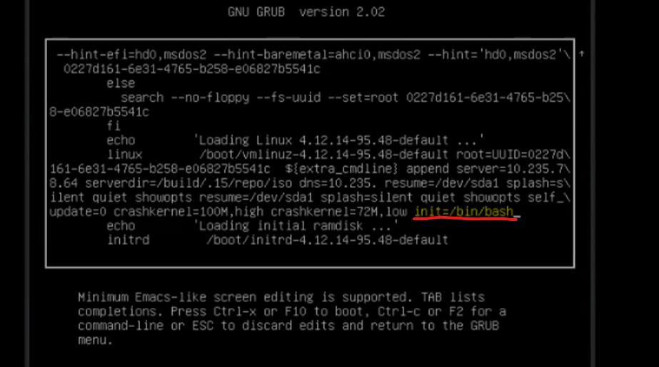 Screenshot della modifica per aggiungere init=/bin/bash alla fine della riga linux /boot/vmlinuz-xxx