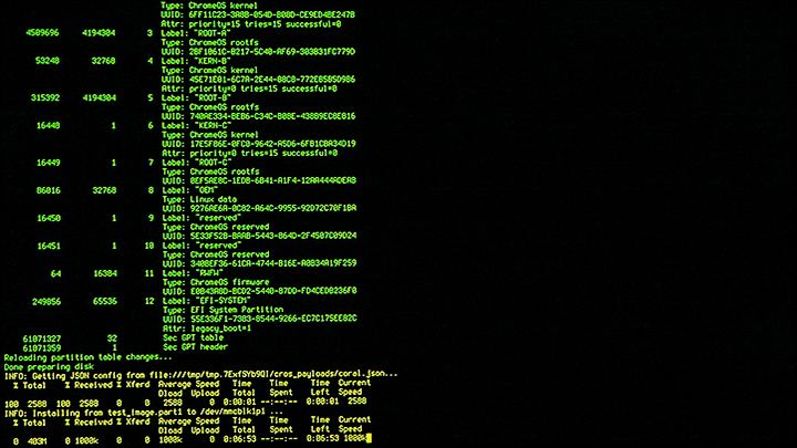 Chromebookin Loading RMA Files -näyttö