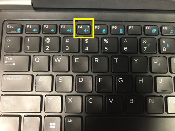 Es posible que al presionar el botón de silencio del micrófono del teclado, no se silencie el micrófono