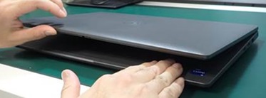 Empfohlene Methode zum Öffnen des Deckels von Latitude 3540 und 3550_2.