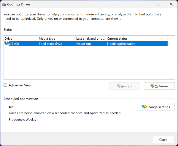 Startbildschirm des Windows-Defragmentierungsdienstprogramms – „Laufwerke optimieren“
