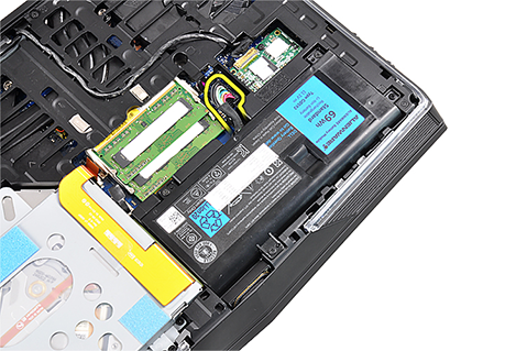 SLN298030_zh_CN__15I_aw_14_batteryconnection_MR_v1
