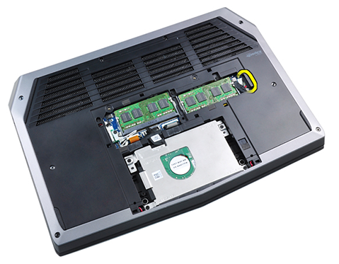 SLN298030_zh_CN__10I_aw_echo13batteryconnector_mr_v1a