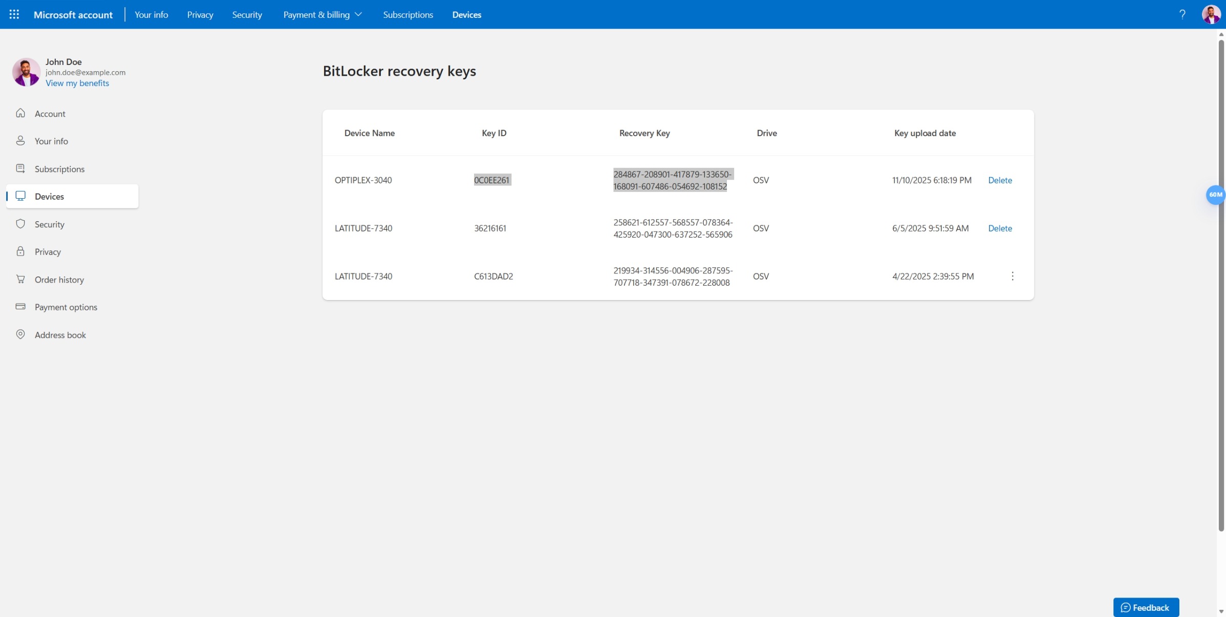 Snímek obnovovacího klíče nástroje BitLocker s&nbsp;ID klíčem propojeným s&nbsp;účtem Microsoft