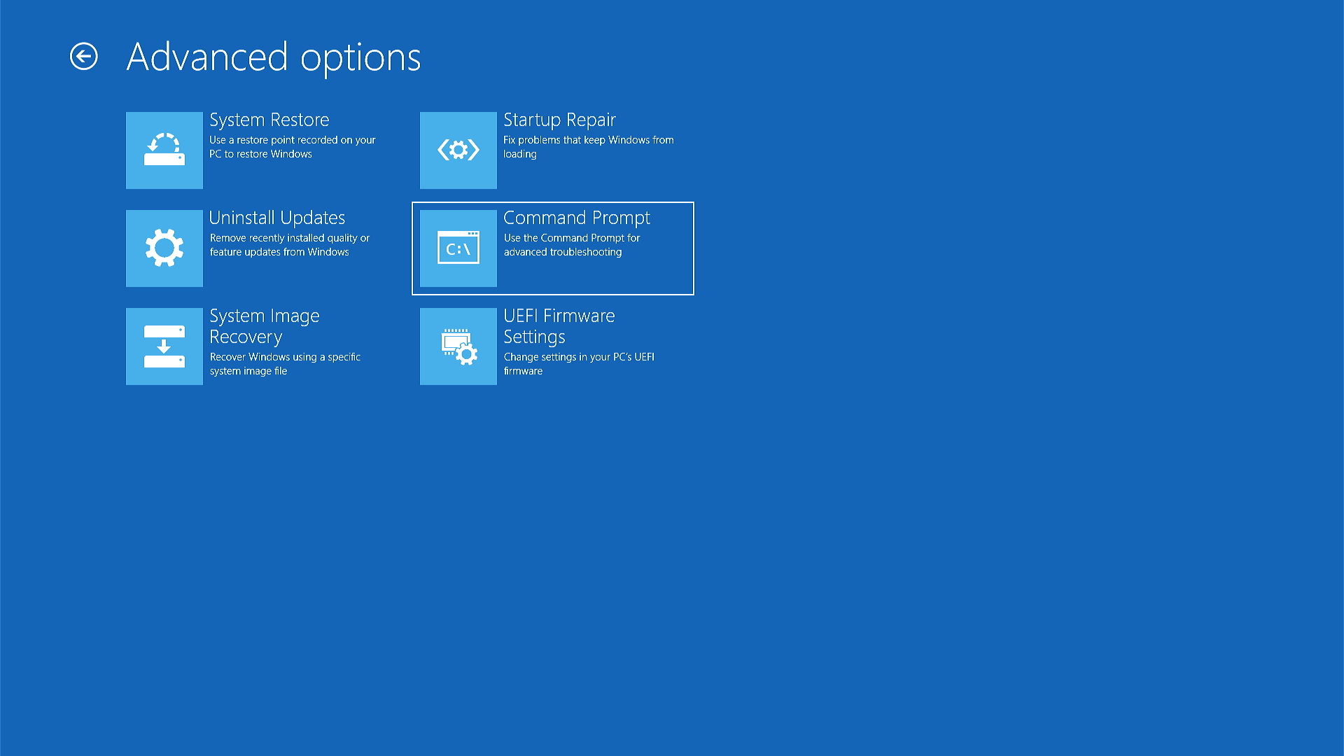 Windows 高级启动选项的屏幕截图，“命令提示符”选项已选定