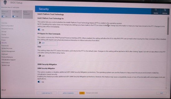 Una vez que esté en el entorno del BIOS, vaya a Seguridad y busque Tecnología de confianza de la plataforma