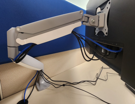 Allentamento del cavo inadeguato