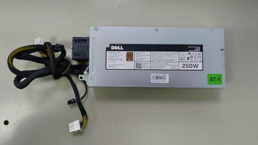 PSU en de bijbehorende kabels