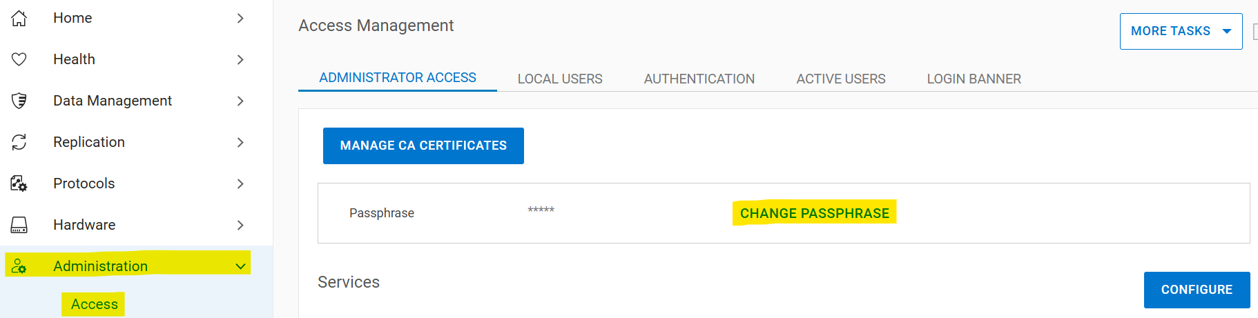 用于管理访问管理的 Data Domain Web 界面页面的屏幕截图。导航菜单中的“Administration”和“Access”以及“Change Passphrase”都会突出显示。