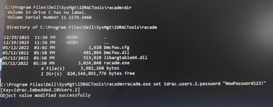 RACADM 工具和密碼設定的命令列輸出