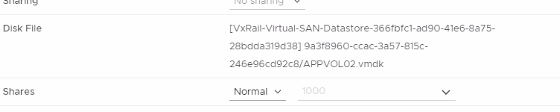 Festplatte ist mit dem vSAN-Datenspeicher verbunden