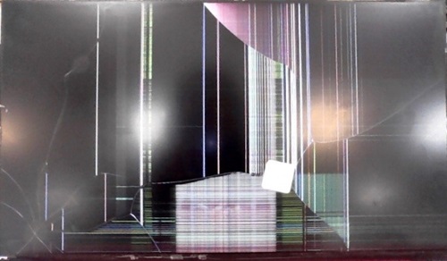 Треснувшее стекло